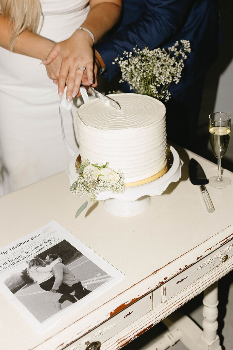 Vintage-ivory-table-5-Rori-Ranch-Rentals