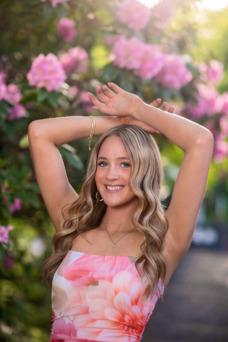 Beautiful senior portrait in a natural park setting in Northern California