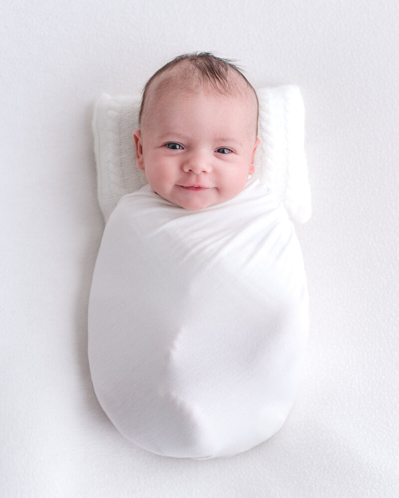 newborn-studio-erin-belles-photography-2025-10
