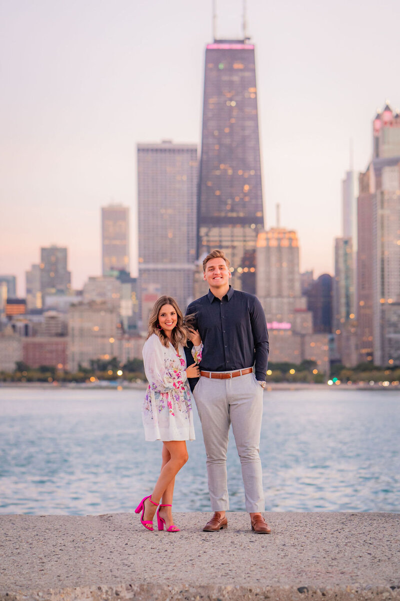 north-avenue-pier-engagement-session (17)