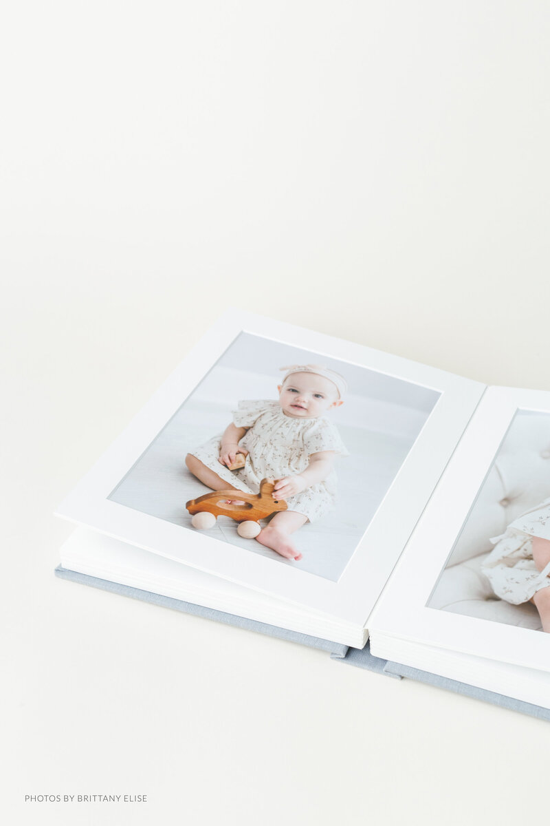 RedTree-Albums-Brittany Anderson, Matted Folio Album-432