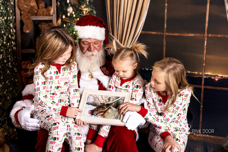 ChandlerFamily_Santa2022_PDS_Web-33