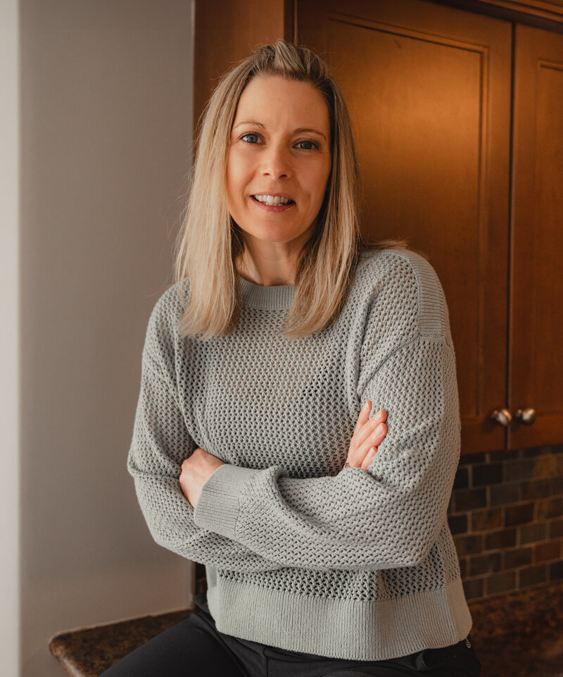 Discover personalized wellness services by Sandra—designed to support perimenopausal women with nutrition, fitness, and lifestyle strategies that work.