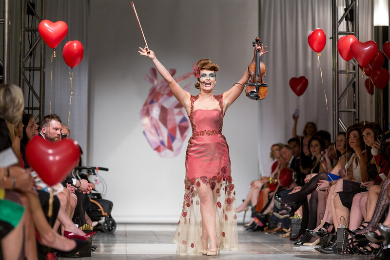 HeartTruth-Fashionshow-Fashion-Emma_Macdonald_Photography_Calgary