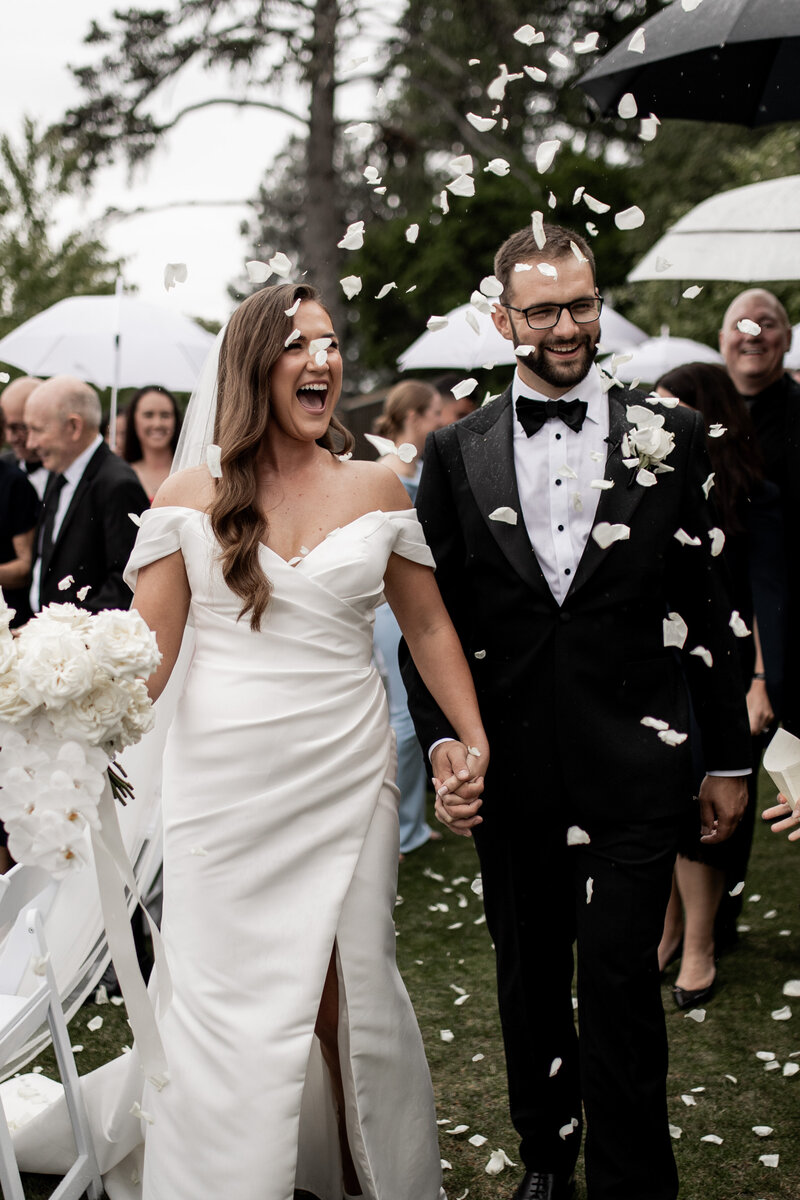 14 Thanksgiving Wedding Photos Filled With Gratitude And Love | HuffPost  Life, image size:800x1200