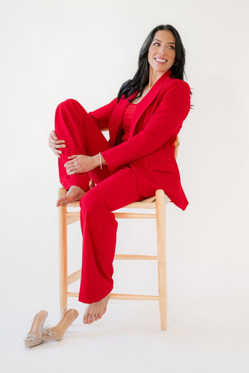A confident and successful sales woman ready to discuss sales techniques.