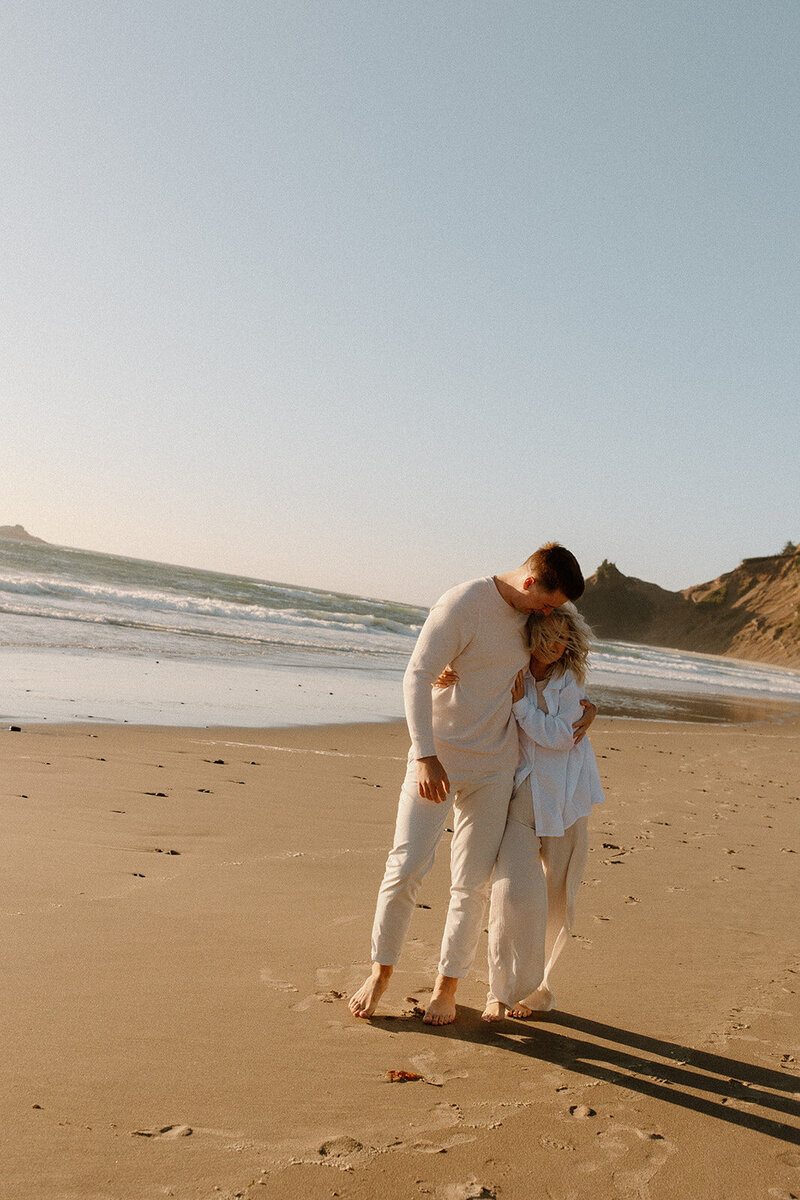 abby-pat-engagement-session-taylorraephotofilm-16