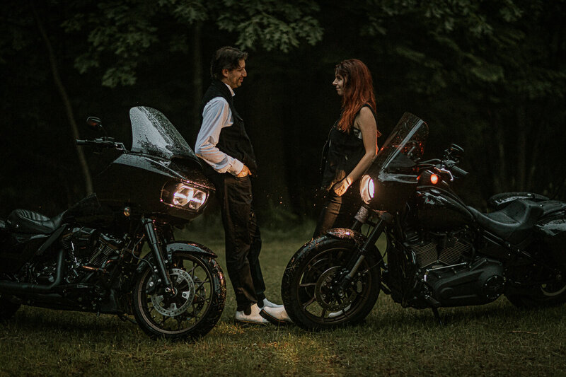 38_Eagle_River_Wisconsin_Lake_Cabin_Rainy_Engagement_Photos_Motorcycles_Harley_Davidson_James_ Stokes_Photograhy_WI.24