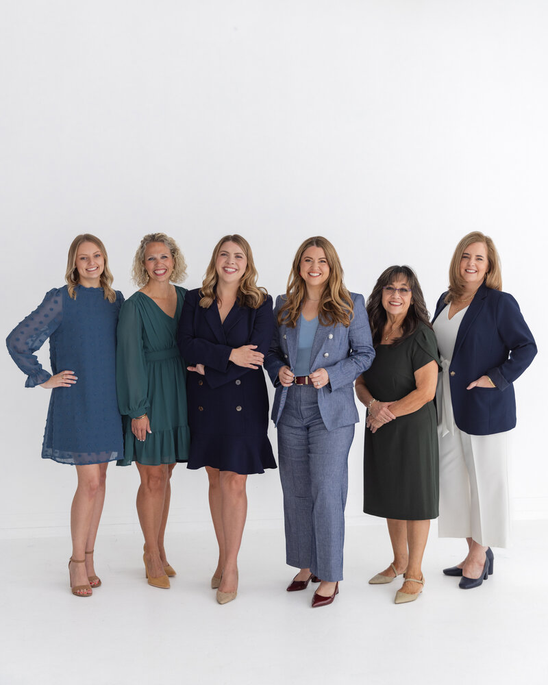 Award-winning Dallas real estate team, Haven Realty Group, celebrating their RE/MAX Diamond Club recognition for outstanding sales performance.