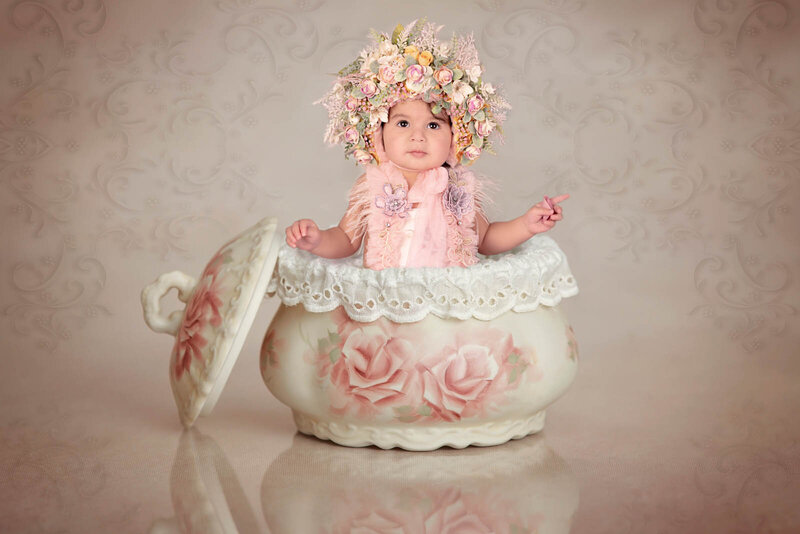 Best 1st Birthday Photoshoot At Home Ideas, Themes, Props For Boy or Girl -  The Confused Millennial