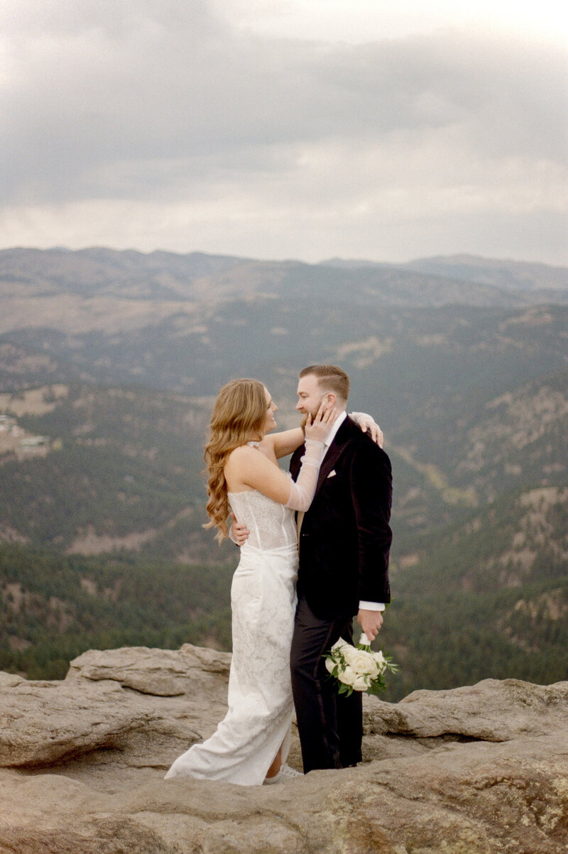 carina-and-cody-intimate-wedding-sunrise-amphitheater-in-boulder-colorado-on-35mm-film-36