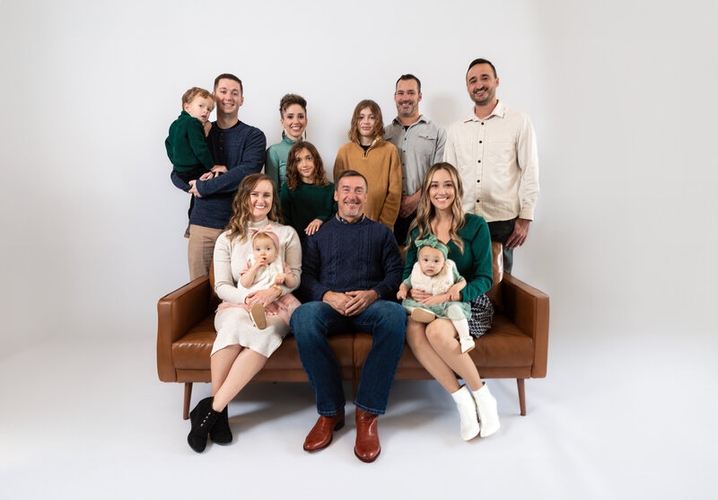 Brown Family Session 2023  Kristina Cipolla Photography 2023-1-7