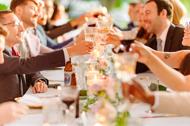 Maryland Wedding Photographer captures a reception moment at Ceresville Mansion