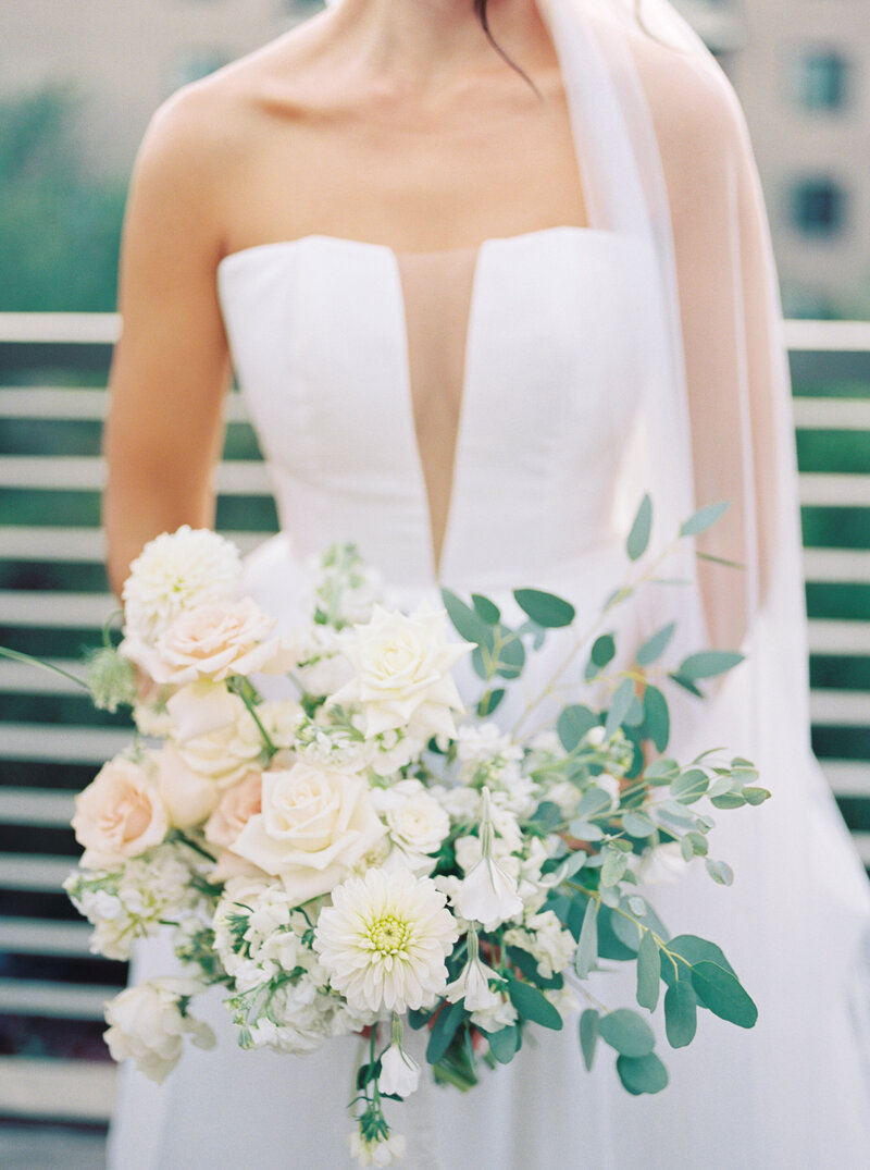 Bridal photo with bridal bouquet