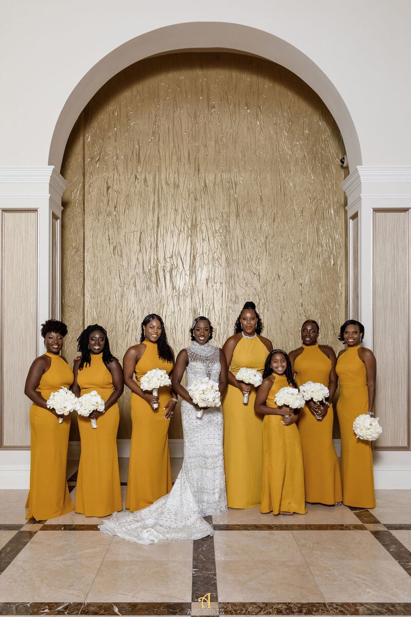 Bridesmaids in mustard yellow