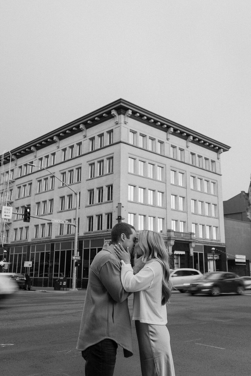 julia-tucker-engagement-session-taylorraephotofilm-82_websize