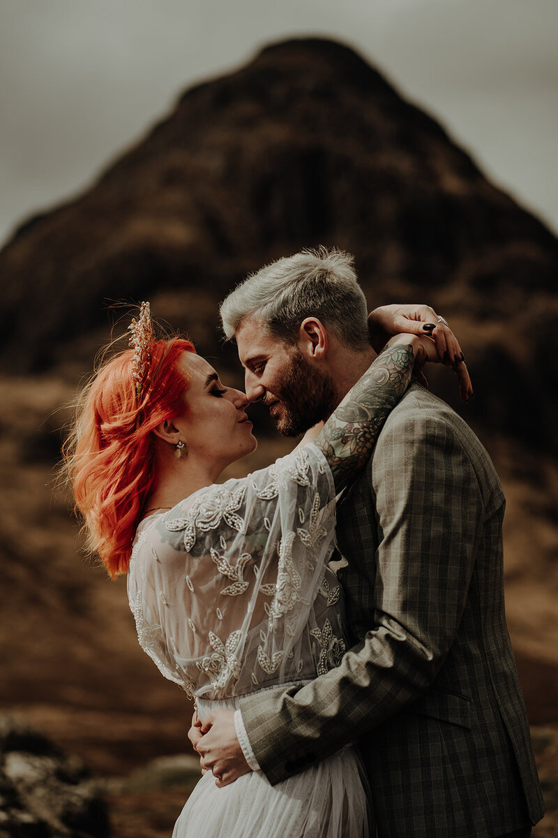 Danielle-Leslie-Photography-2021-alternative-scotland-wedding-photographer-0135