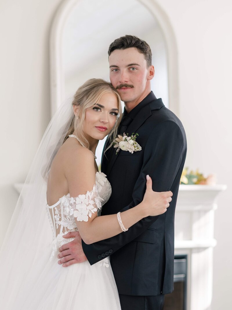 Edmonton Wedding Photos - Pine and Pond Wedding Venue (100)