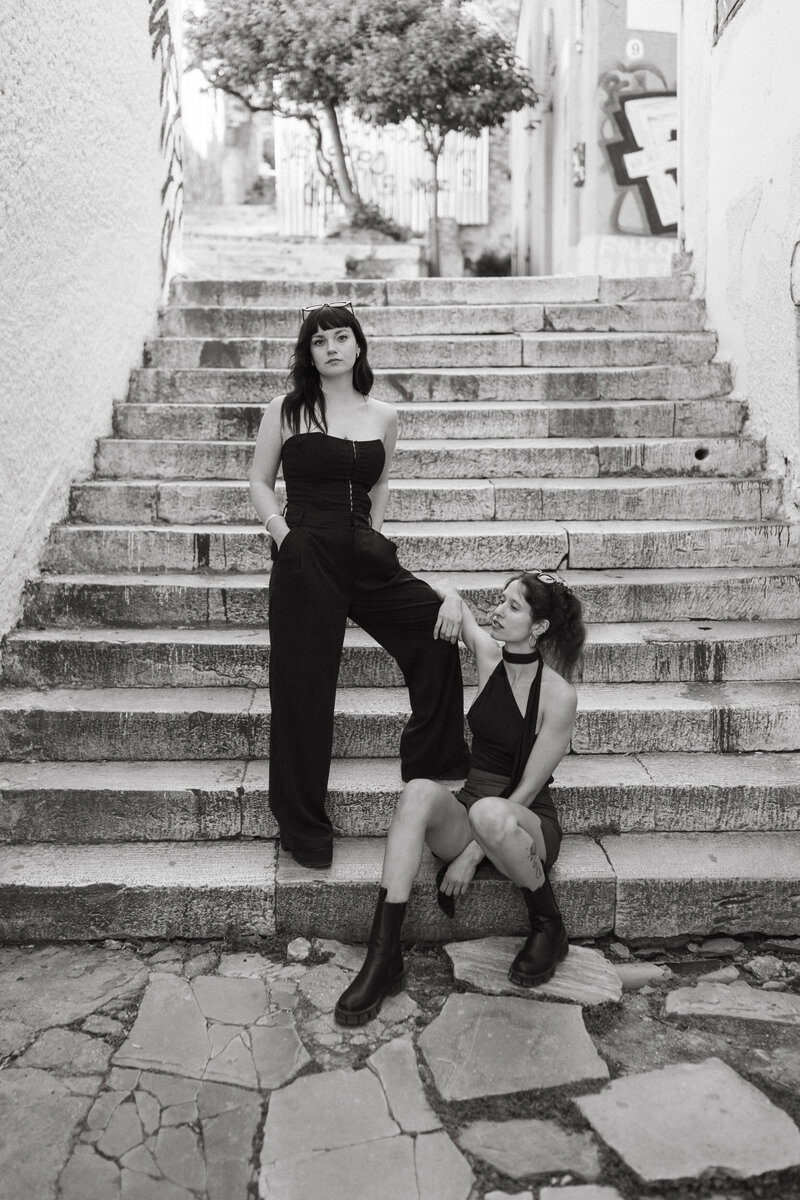 16-santorini-couple-session-athens-greece