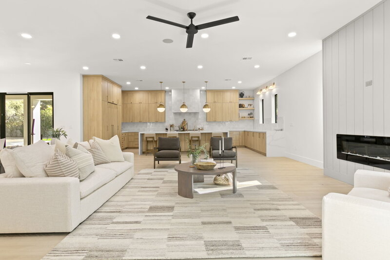 38-web-or-mls-6315-e-corrine-dr