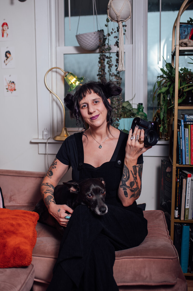 Headshot of Arielle in her Living room