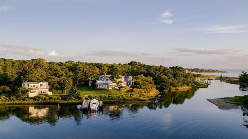 Salty-Havens-Coastal-Home-Design-Build22