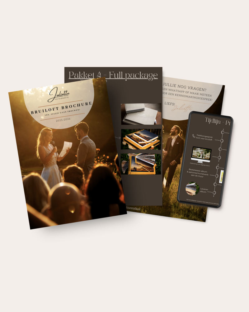 De bruiloft brochure van Juliette Fotografie met informatie over exclusieve trouwreportages, pakketten en belevingen voor bruidsparen.