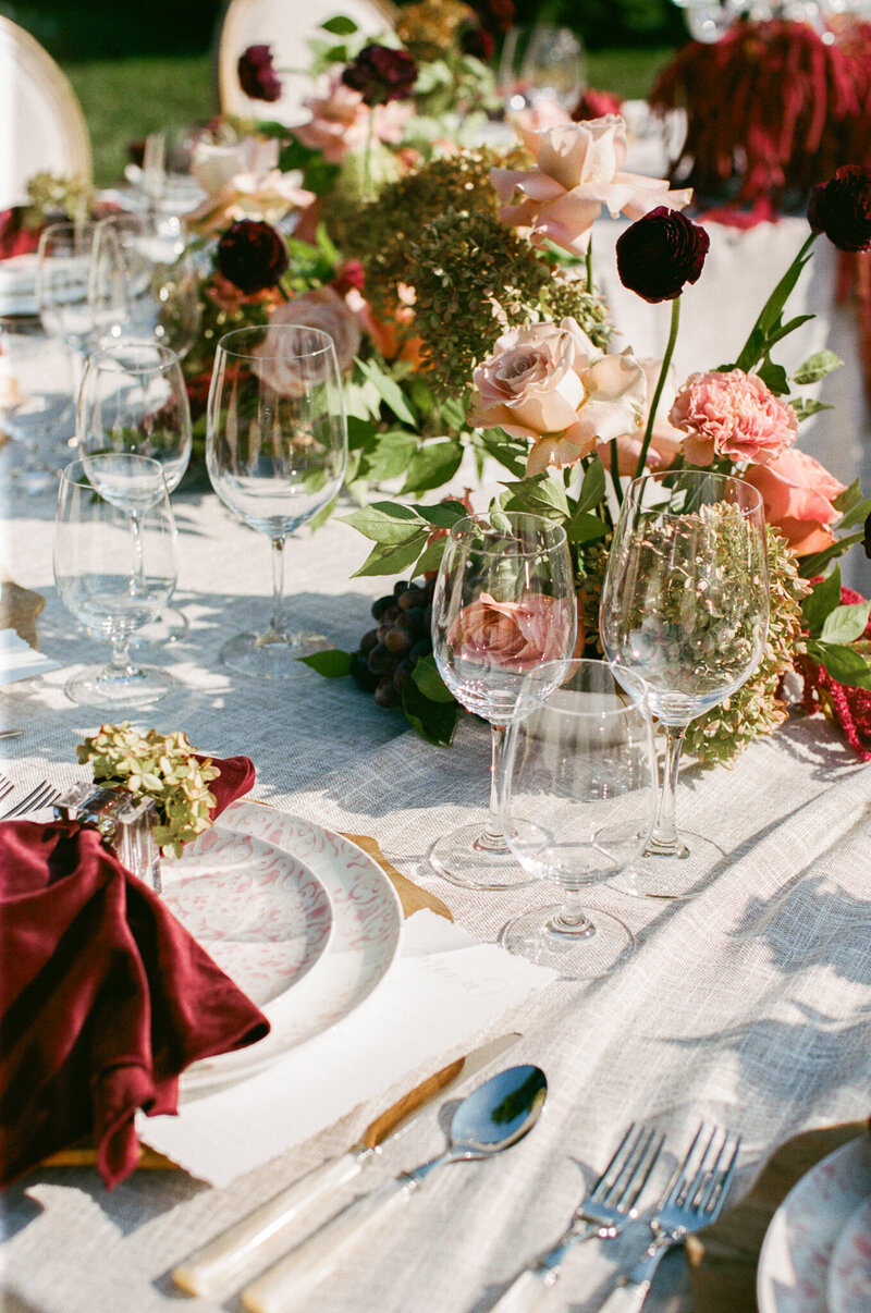 reception decor at a knoxville wedding