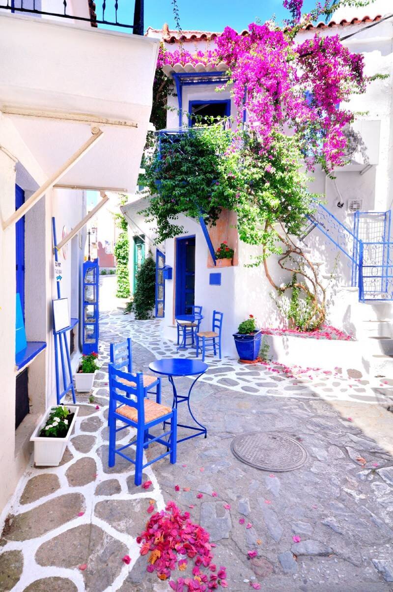 Your Shortcut to Travel That’s Worth It-About-winkaffeglobaltravel (4)