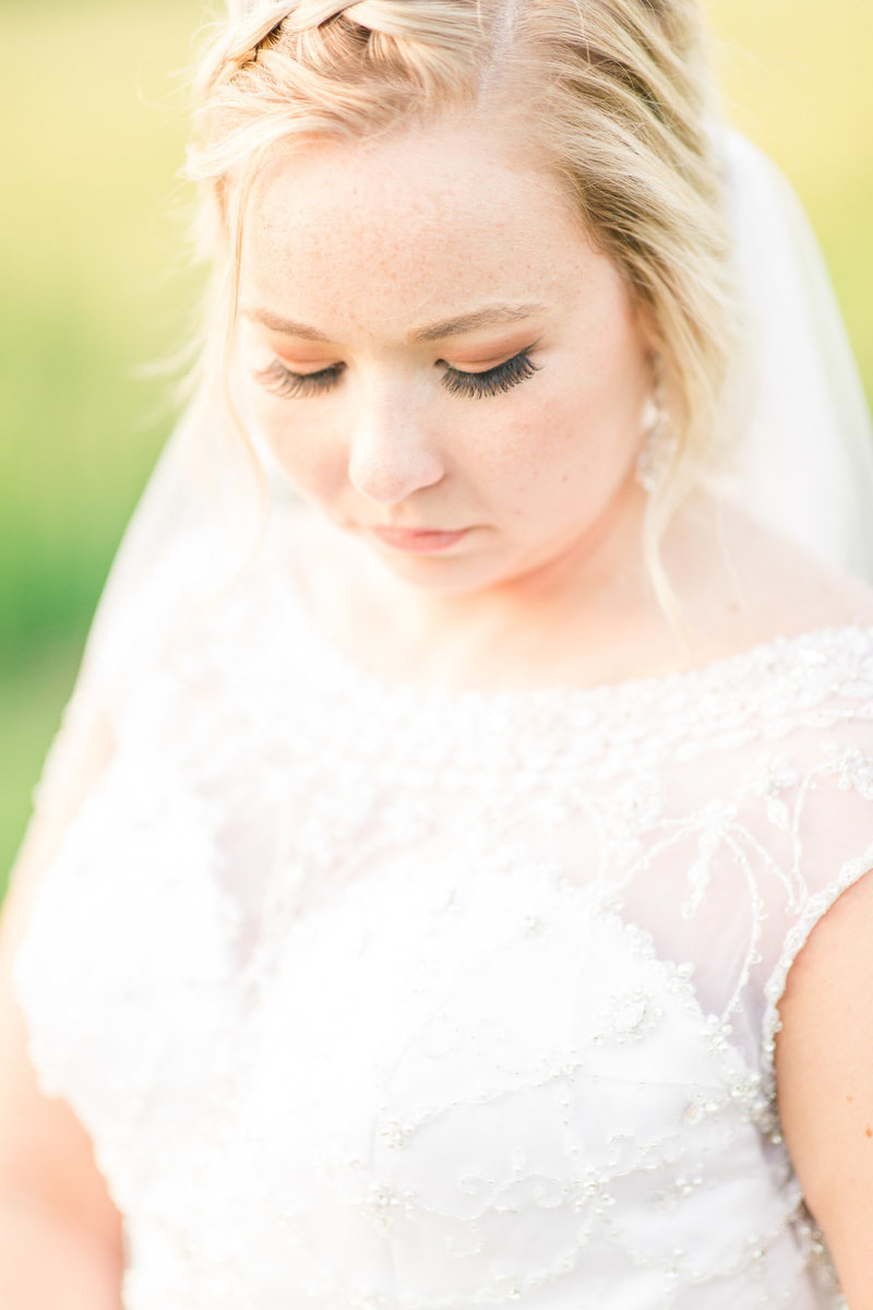 Classic-spring-St- Francis-church-tornto-ohio-wedding-25