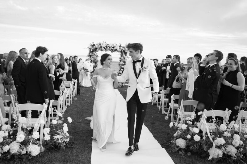 Durham Hill Farm Wedding by Lisa Blanche Photography