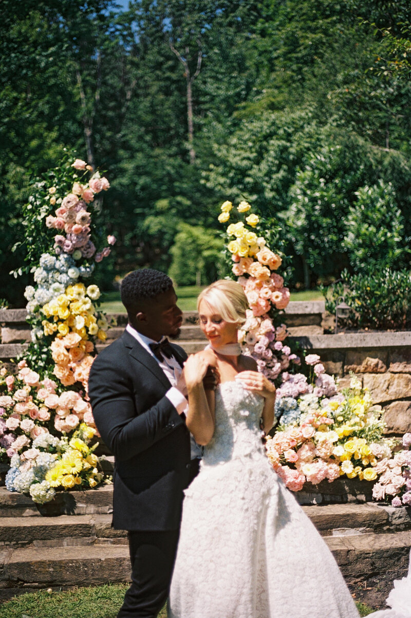 Luxury-Summer-Intimate-Wedding-Strong-Mansion-Frederick-County-Maryland-35mm-Film=3