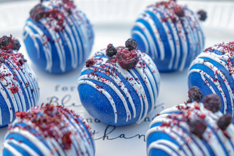 bakery - cakes - cake pops -north dakota -270