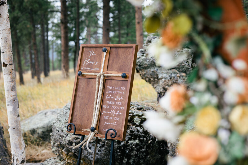 wanderingwildemedia-blackhillsreceptions-klempwedding-fallwedding-blackhillswedding-blackhillsbride-weddingphotographer-37
