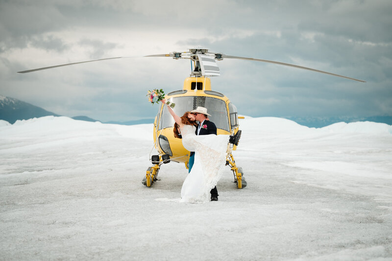 samantha-devin-elopement-sneek-11