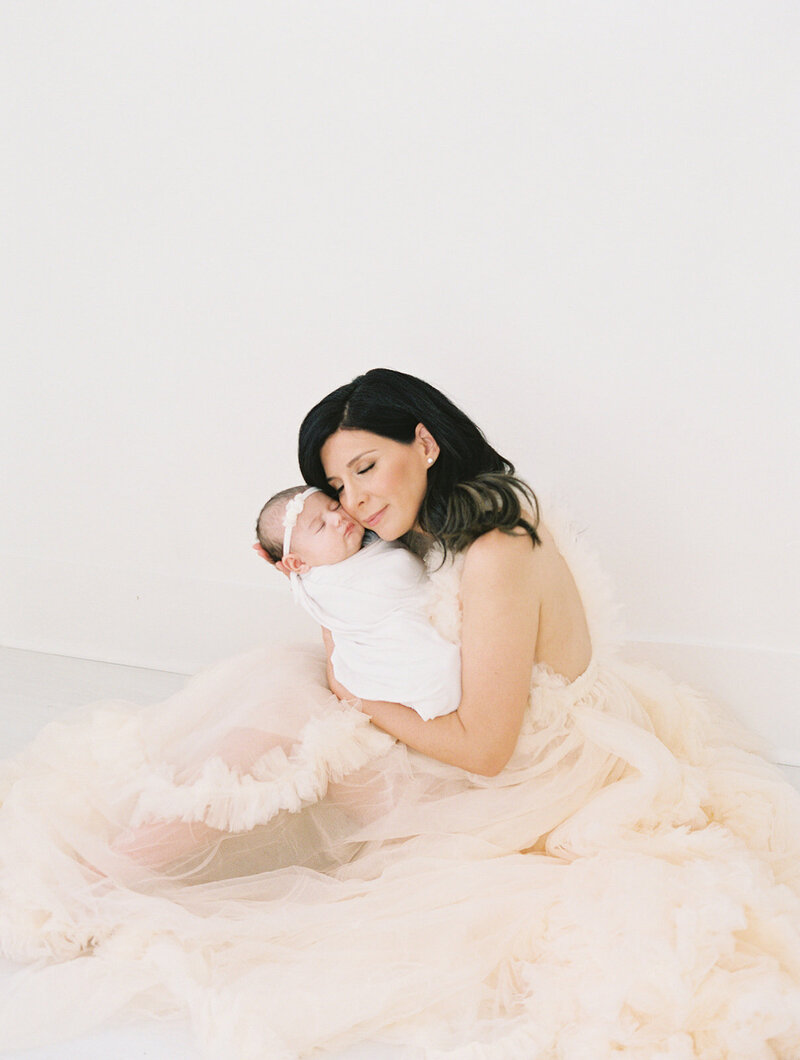 Michelle-Popp-Photography-Auria Newborn-24