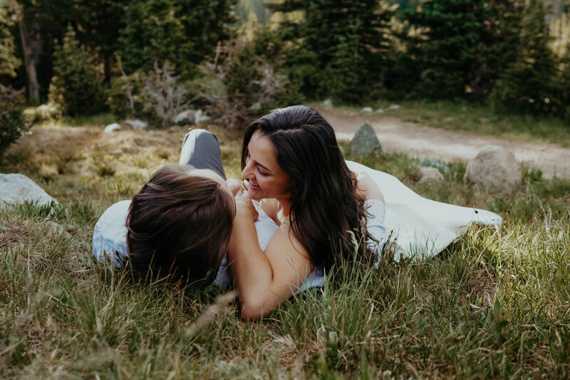 Ana_Connor_Long_Lake_Engagement_Photos-21