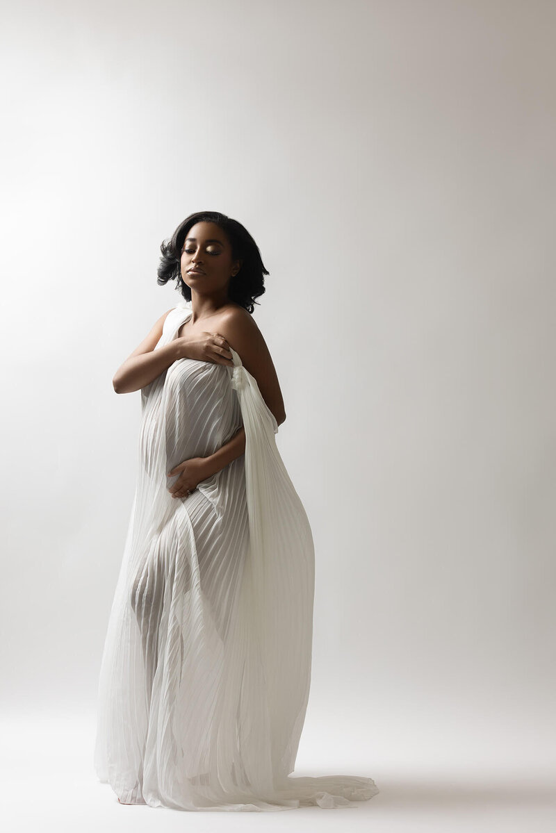 best maternity photographer near me Baltimore, best Washington DC maternity photographer, maternity photoshoot, Maryland maternity portrait studio 3343