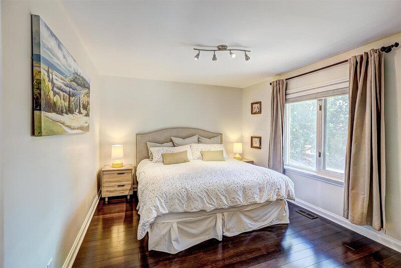 18-FirstBedroom-1