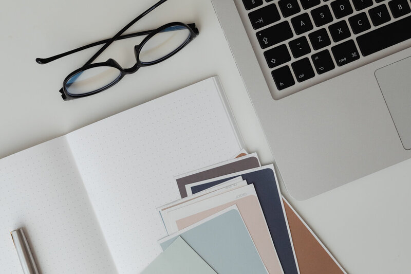 Get confident in your brand voice, visuals, and vibe with practical tips, design tools, and branding insights made for creative entrepreneurs.