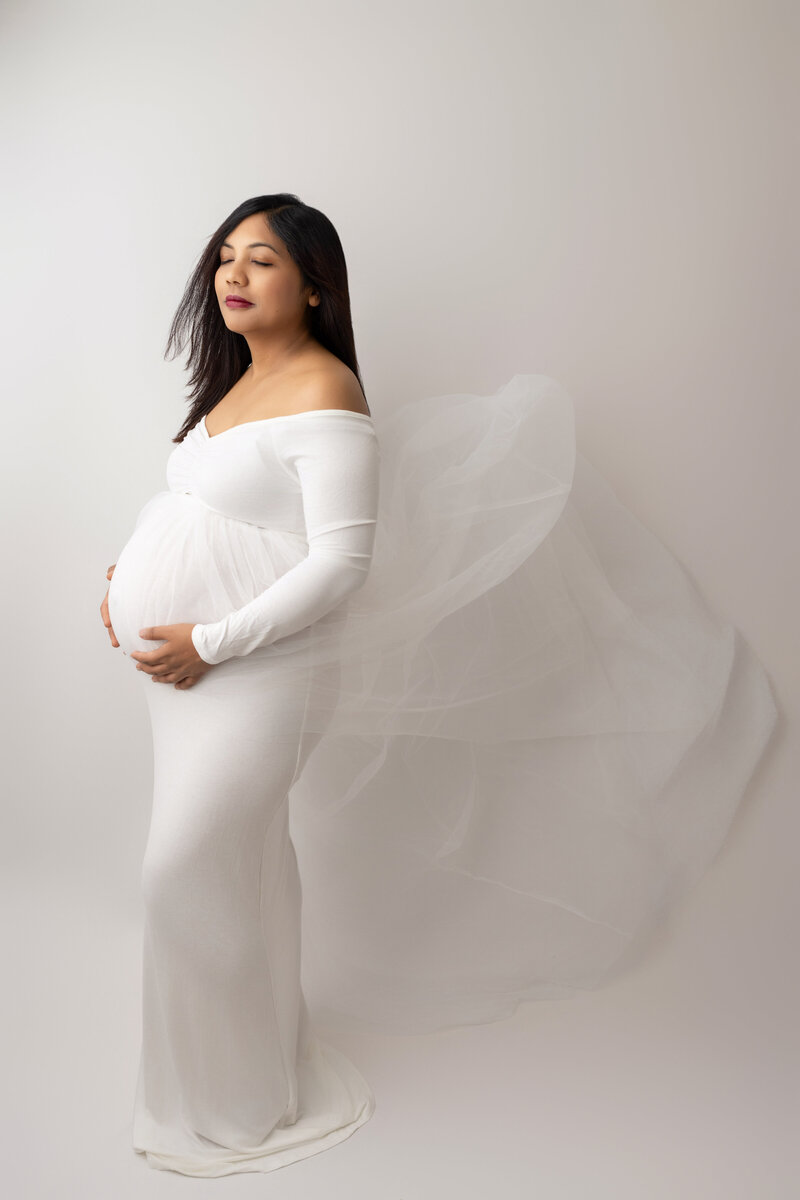 tri cities wa  studio maternity photos-(1 of 1)