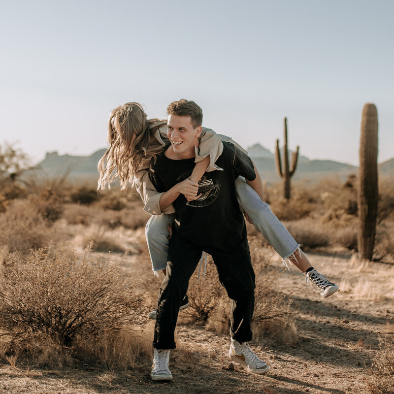 fun modern edgy couple shoot in the arizona desert