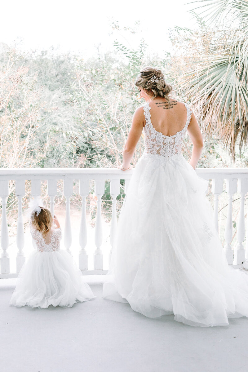 charleston wedding photographer Mother and daughter getting ready photos at Old Wide Awake