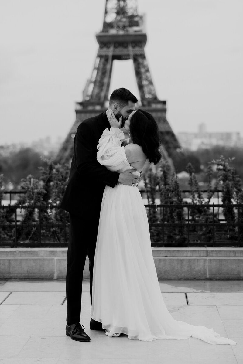 Paris Elopement Minnesota-5