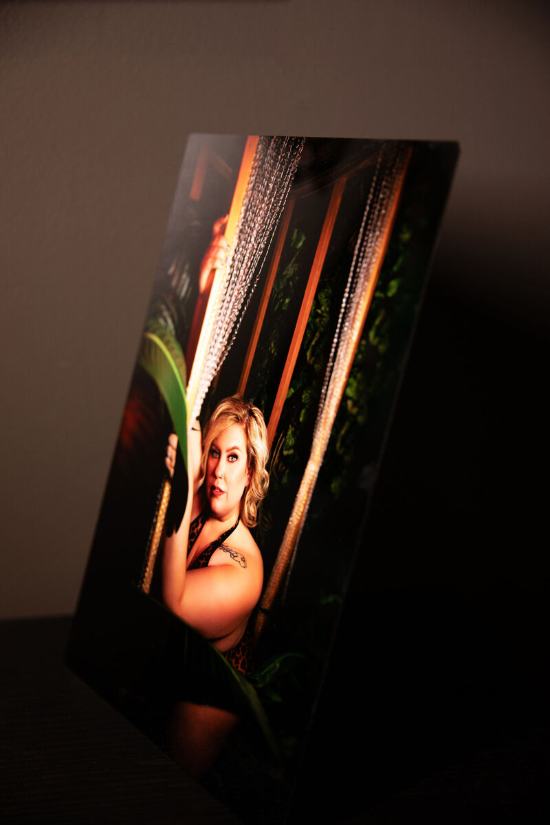Luxury boudoir product keepsake capturing and preserving your treasured memories in Scottsdale, Arizona566