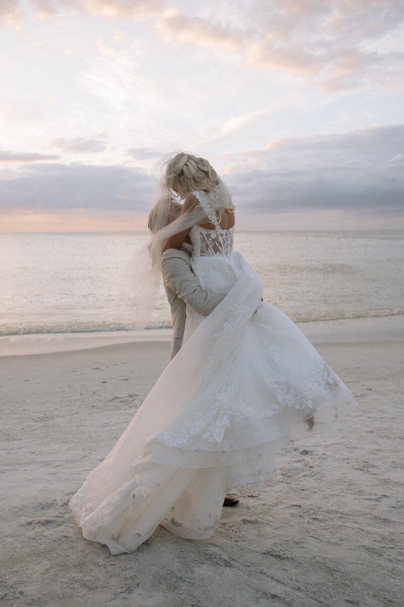 tampa weddings, tampa wedding photographer, beach wedding photographer
