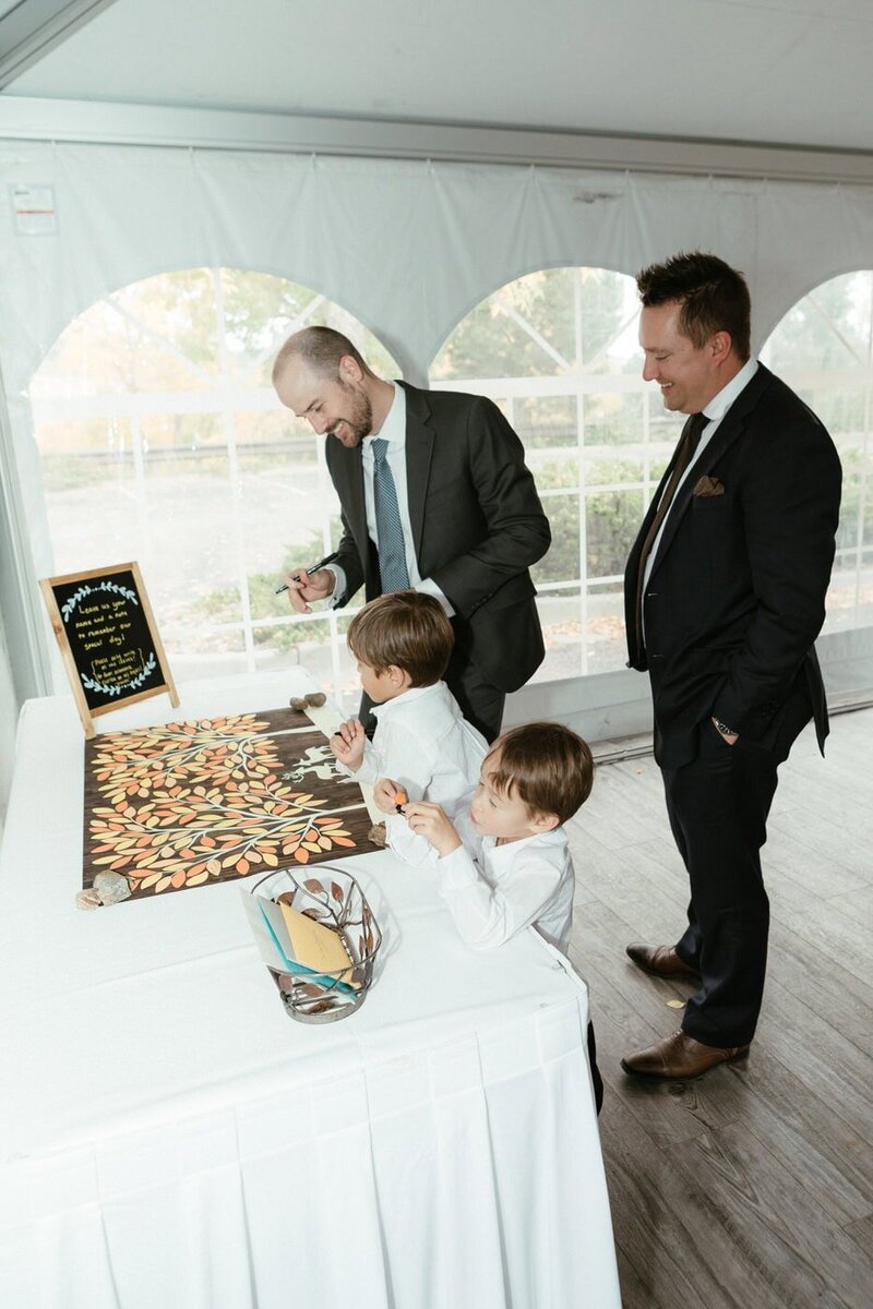 classic-and-documentary-style-wedding-photography-147