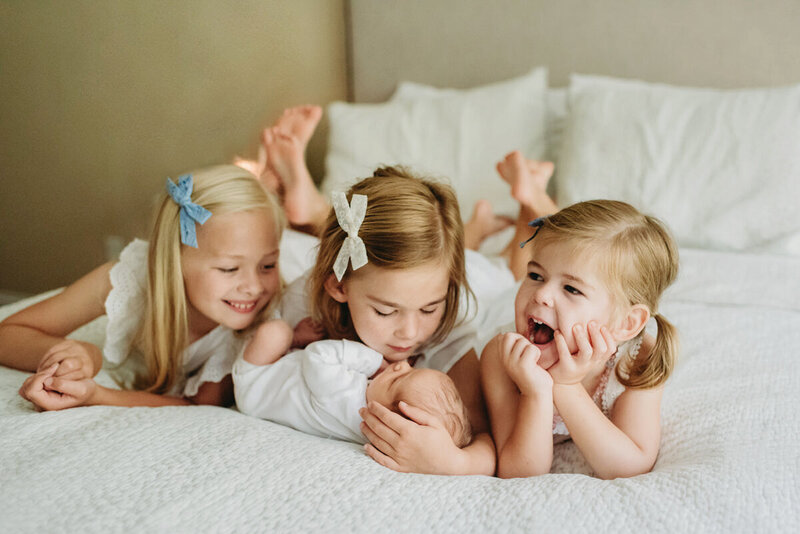 Owen-newborn-sibling-bonds-georgetown-dc