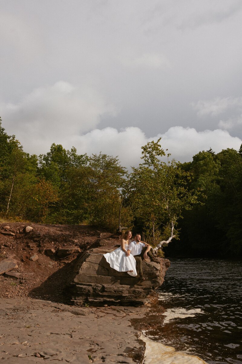 michigan-wedding-photographerMichelle&Brandon_UP Michigan3