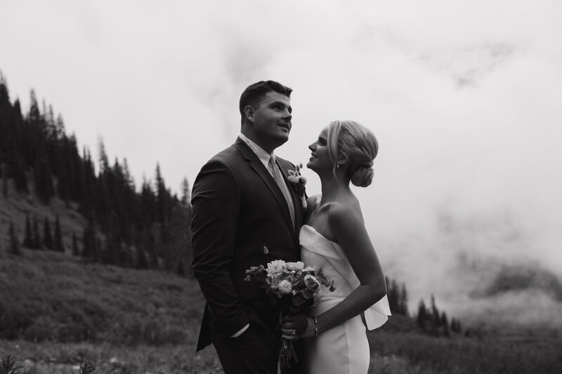 Couple eloping in glacier park at big bend